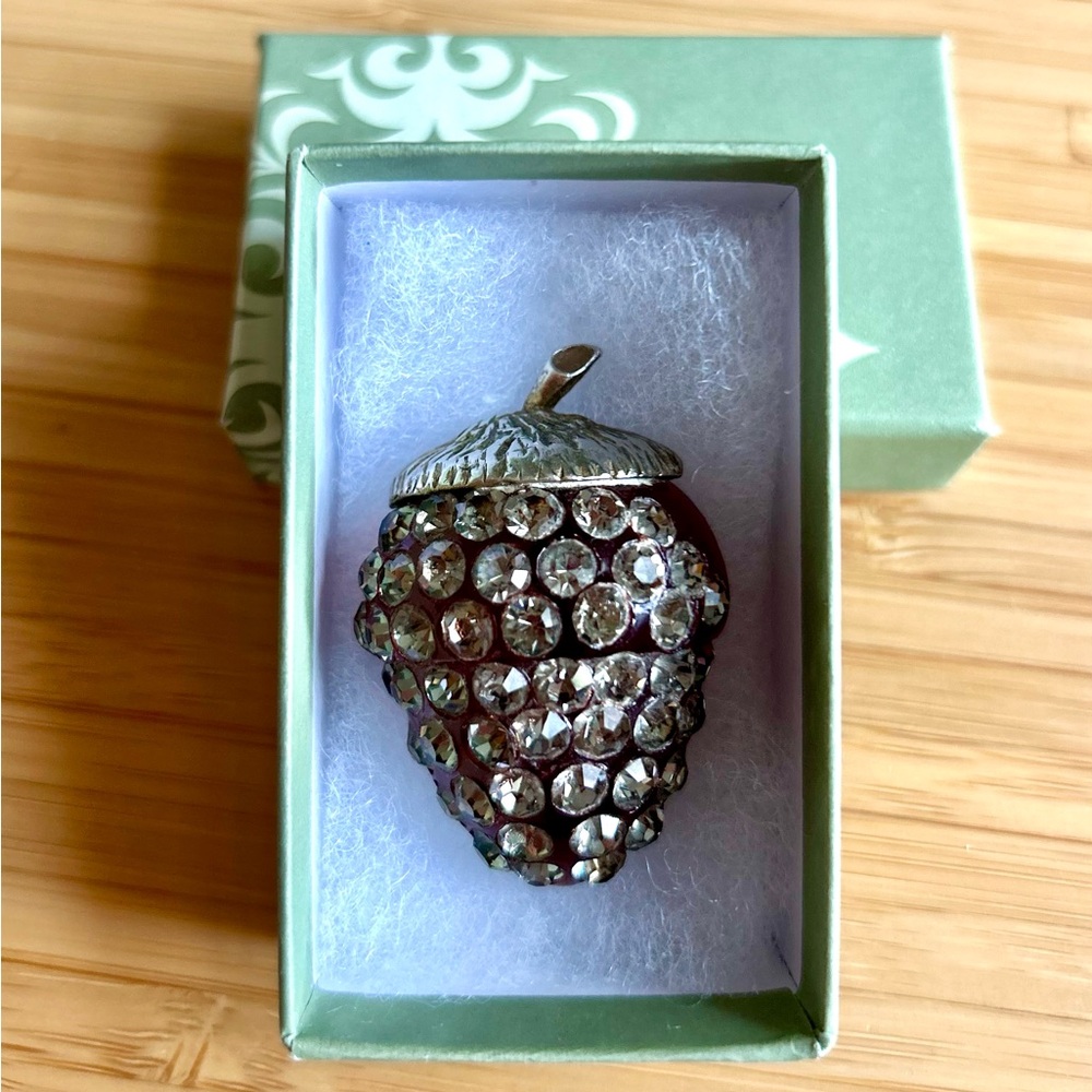 Vintage Strawberry Acorn Brooche | in box